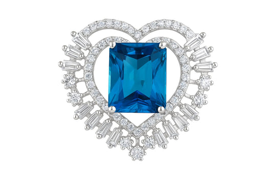 Elegant Sterling Silver Solitaire Ring with Sparkling Crystal Stone