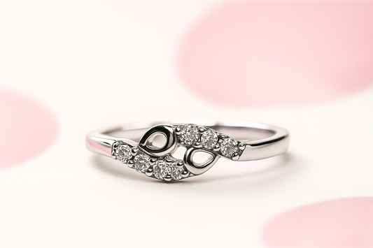 Eternal Heart Silver Sparkle Ring – A Symbol of Timeless Love
