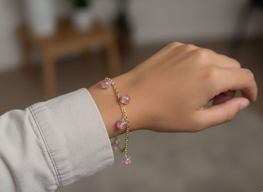 Rose Charm Gold-Drop Bracelet